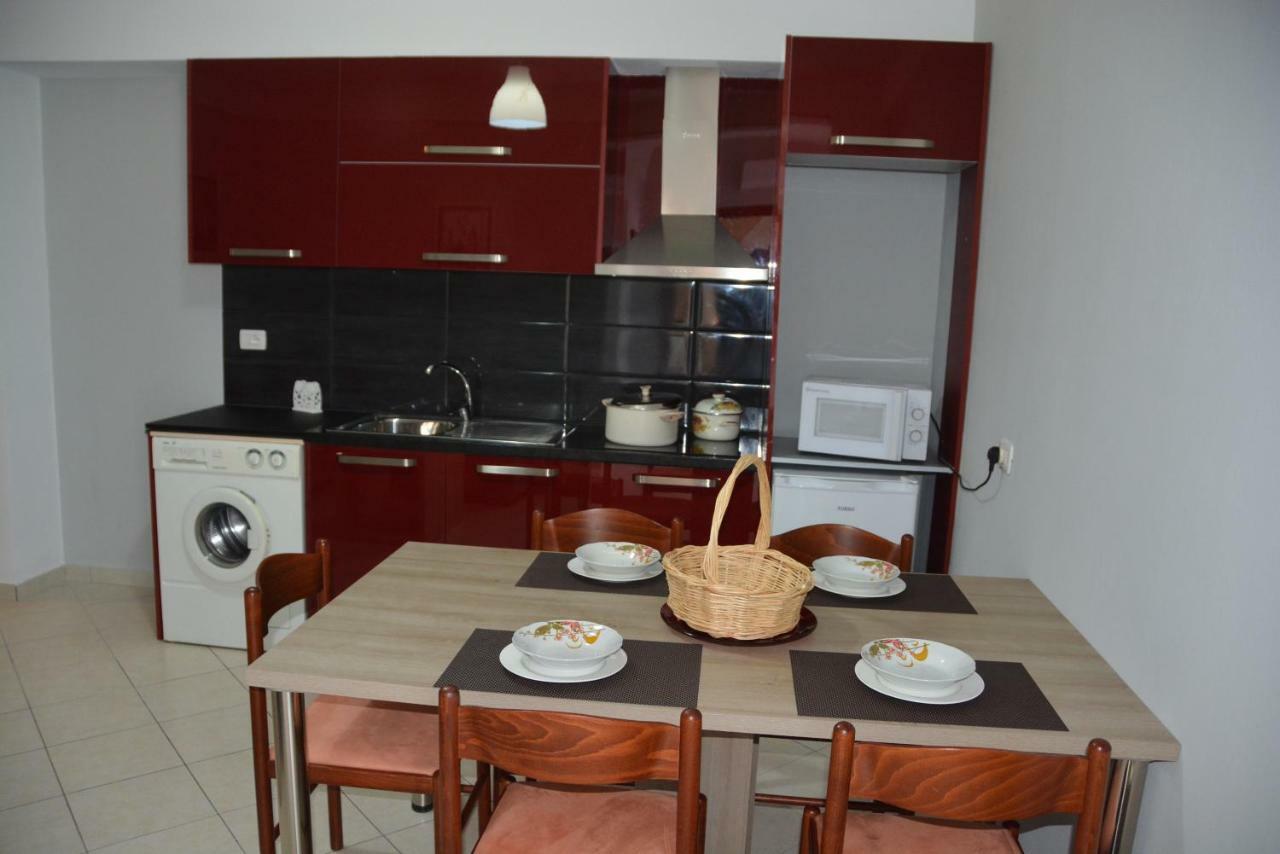 Cava Apartments ซารานเดอ ภายนอก รูปภาพ